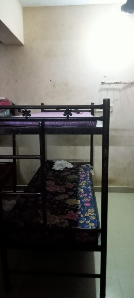 Sasi Emy paying guest room photo 3