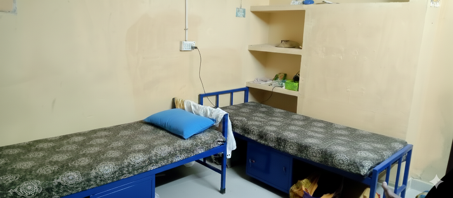 Ind Emy paying guest room photo 4